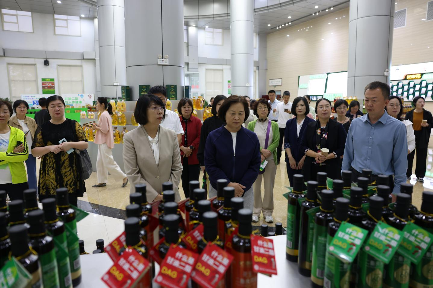 山东省巾帼建功培训班来山东EBET易博网站集团观摩